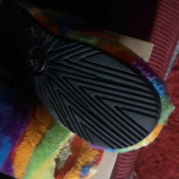 Ugg Fluff You Cali - Picture 4 of 7